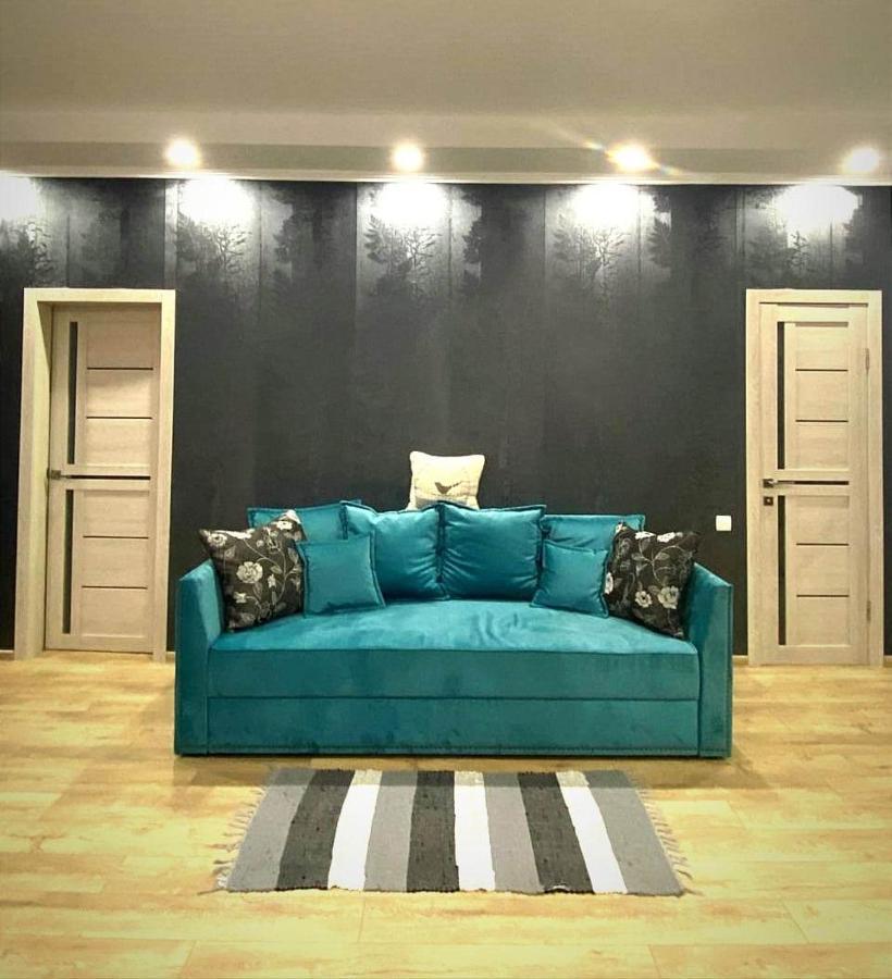Stylish Apartment In The Historic Center Chernihiv Exterior photo